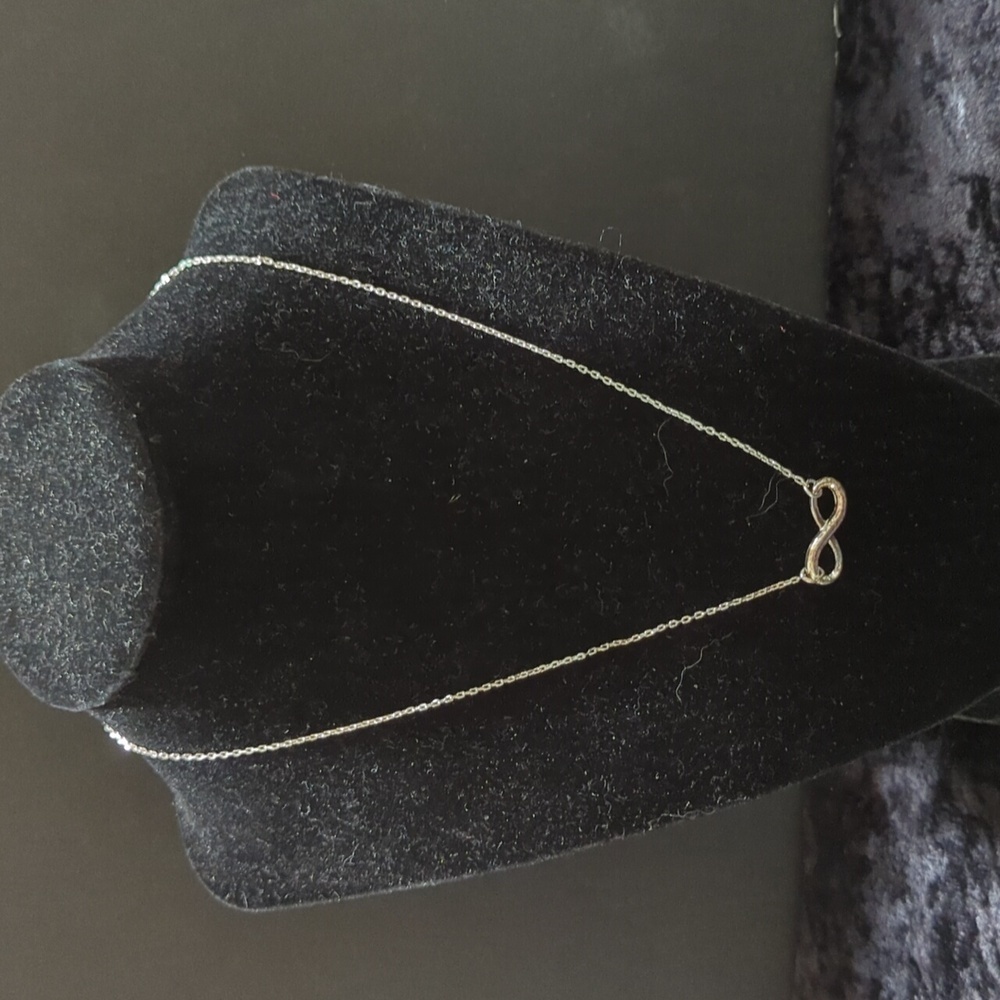Avon Silver Tone Empowerment Pendant Necklace